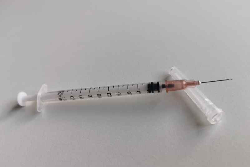 日本沒(méi)有疫苗注射器，2400萬(wàn)劑新冠疫苗要白白浪費(fèi)