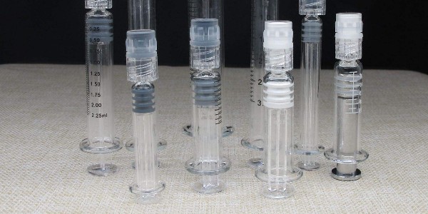 預(yù)灌封注射器使用的安全魯爾鎖定護(hù)帽注意事項(xiàng)